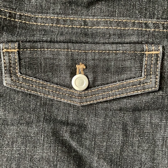 White House black market black Jean shorts - Picture 5 of 5